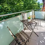 Avis - Blue 14 * Sopot